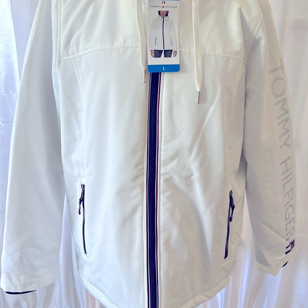 NWT Tommy Hilfiger Heavyweight Softshell Hooded Jacket -White - Picture 3 of 6